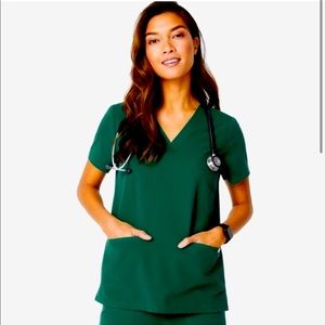 NWT FIGS Casma Scrub Top XS